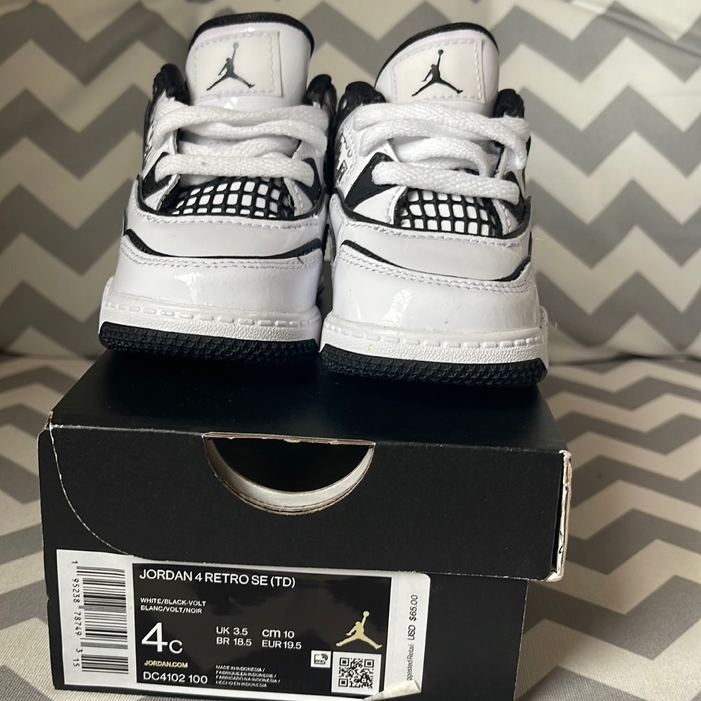 Baby Jordan Retro 4 DIY Size 4c
